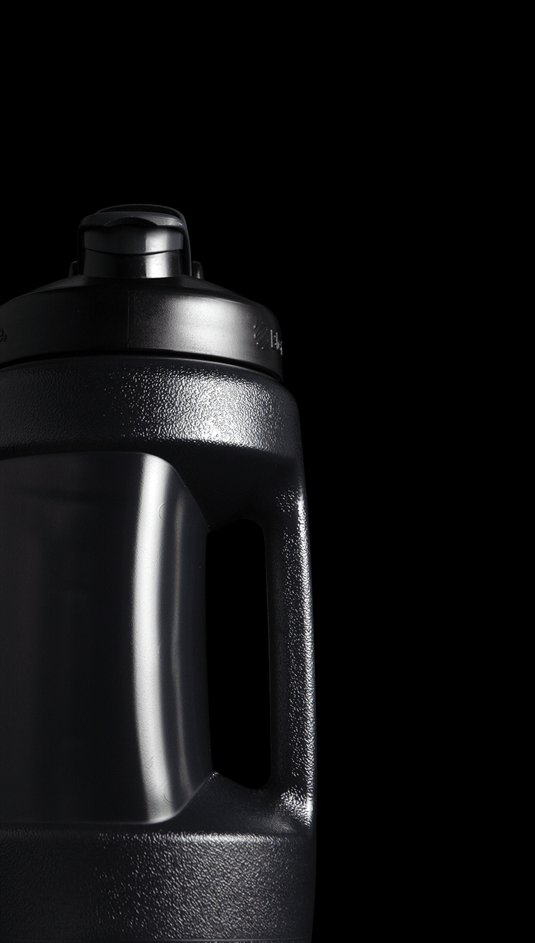 BlenderBottle【Koda】Half Gallon Water Bottle, Koda Large Water Jug 74oz /  2200ml - Shop blender-bottle Pitchers - Pinkoi